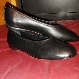 Anne Klein Classic Black Flats